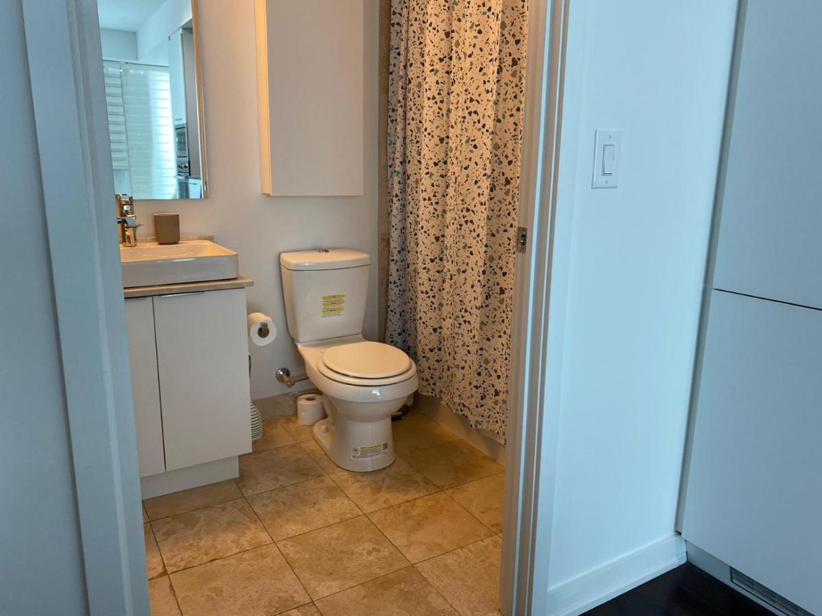 Ihost Suites Ice