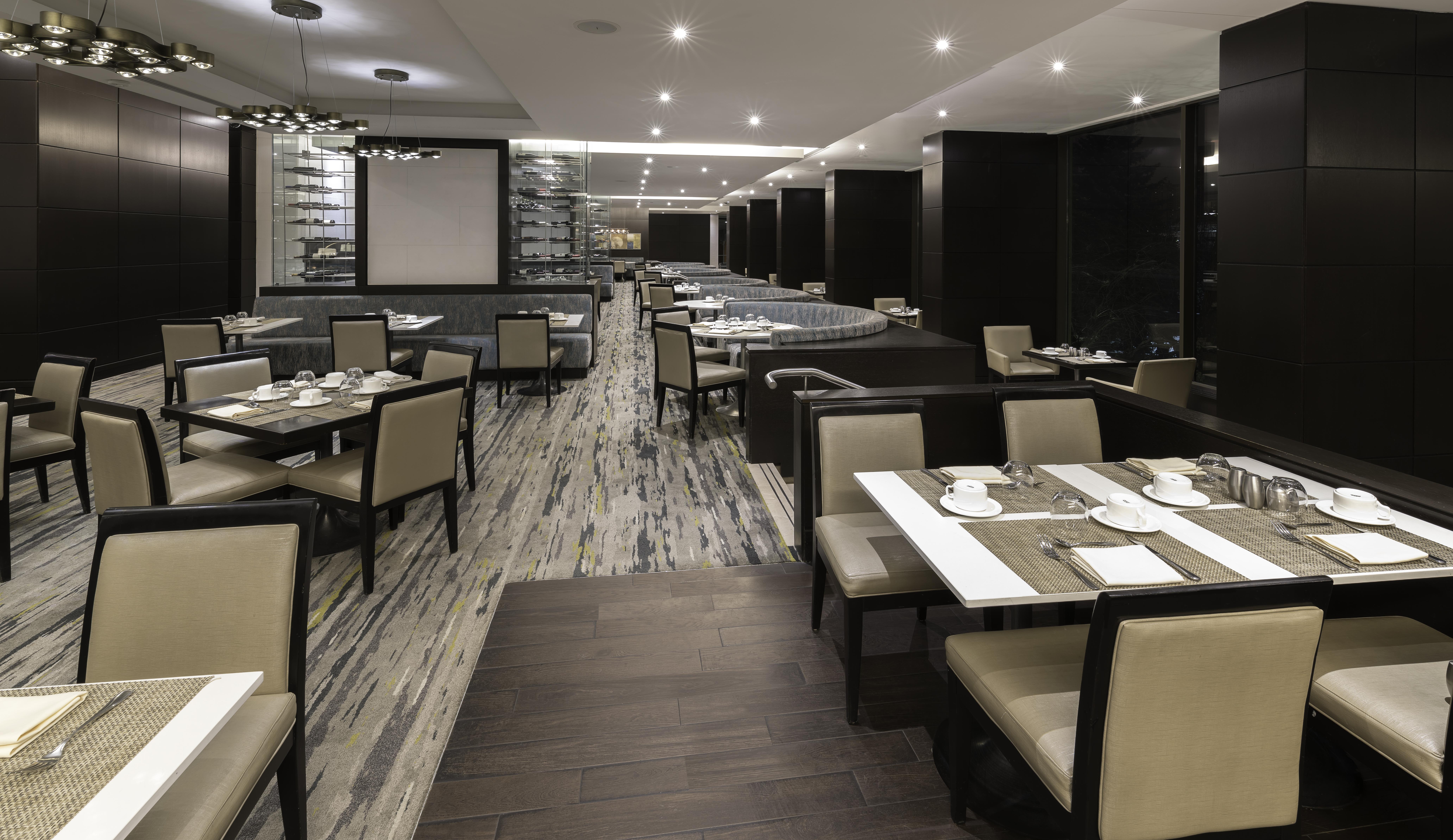 Pan Pacific Hotel 4*