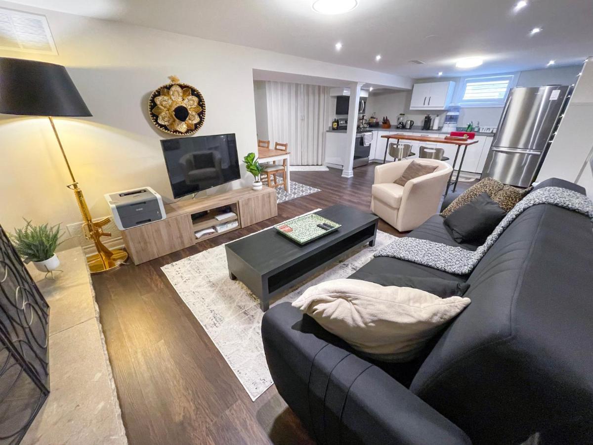 Spacious & Renovated 1bd W/parking Apartment *