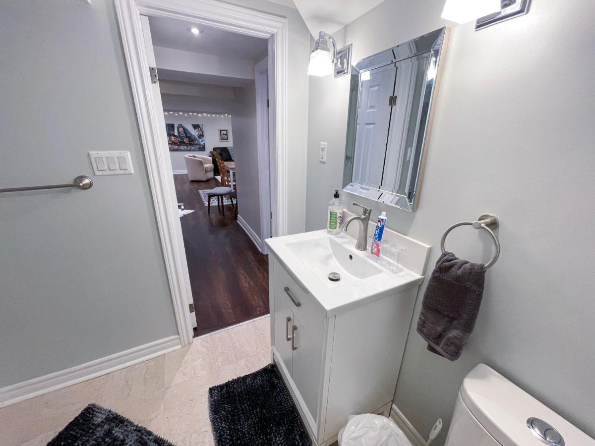 Spacious & Renovated 1bd W/parking