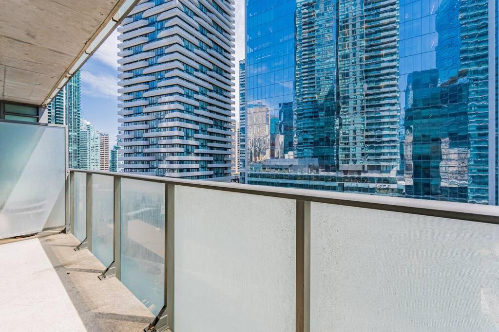 Mls With Amazing Views Ferienhaus Toronto
