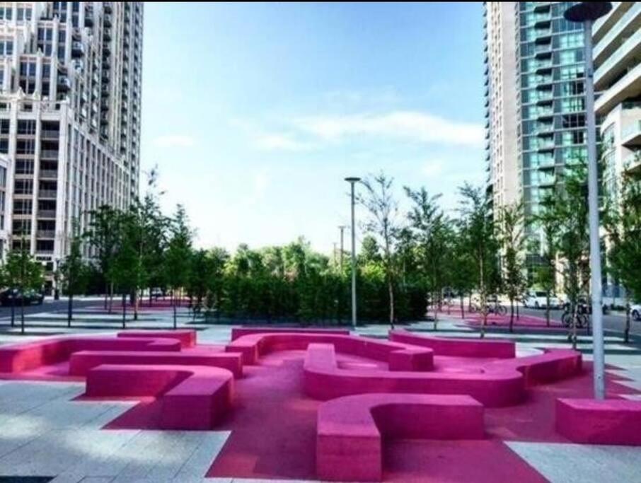 Cn Tower View With Free Parking, Pool, & Amenities