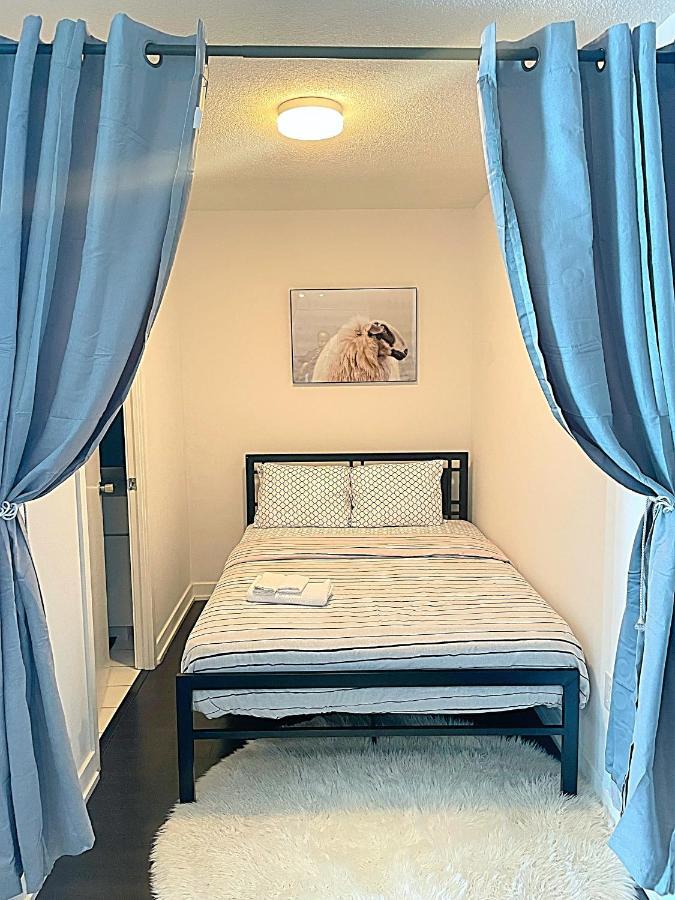 Exquisite By Cn Tower- Dwtown , To Apartment *