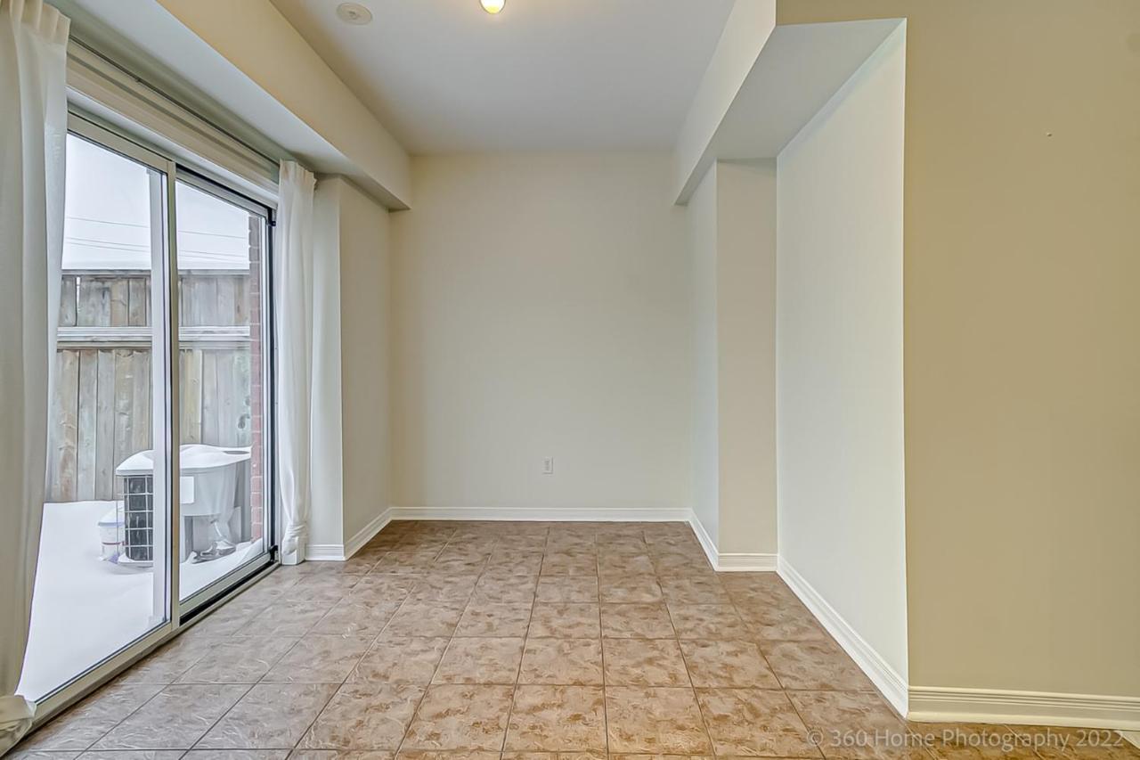 Urban Retreat - Modern 4br Townhouse Apartment *