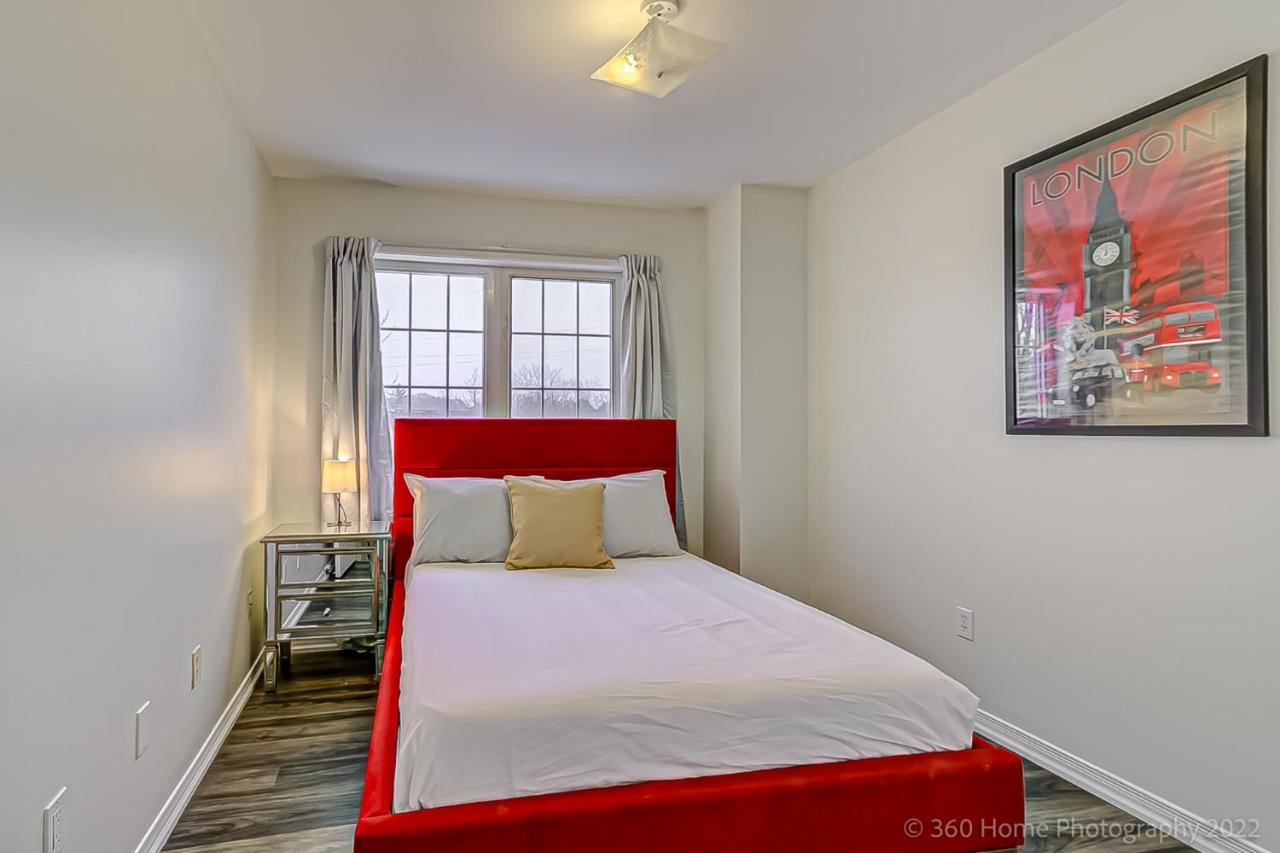 Urban Retreat - Modern 4br Townhouse * Toronto