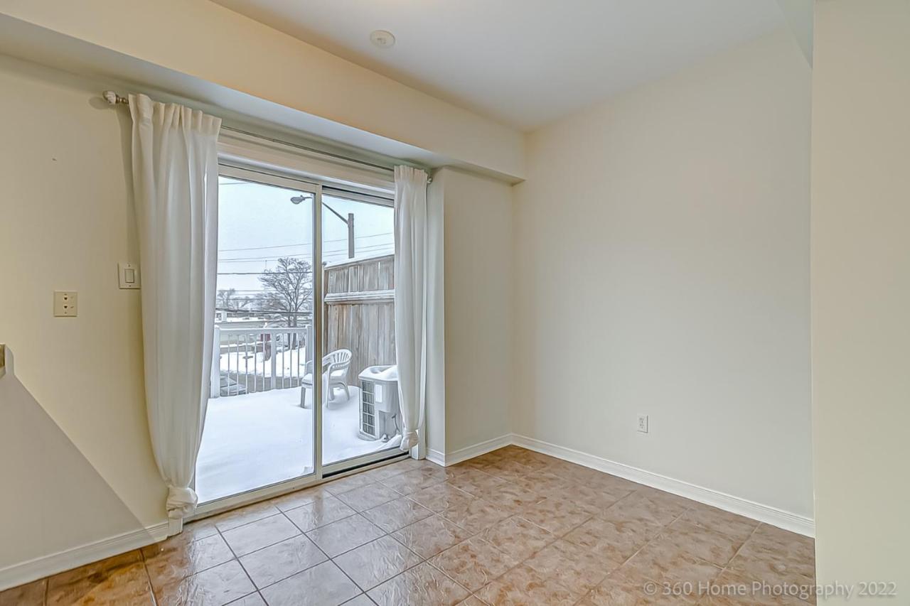 Urban Retreat - Modern 4br Townhouse Apartment