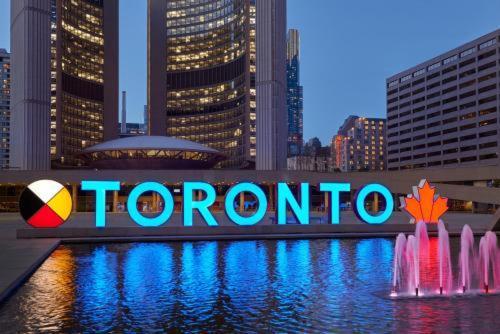 One Bedroom In Liberty Village