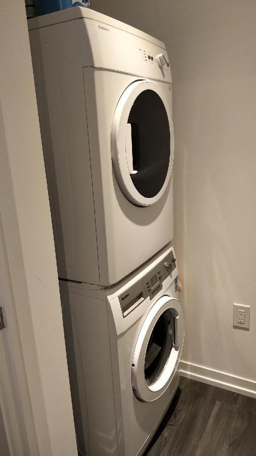 One Bedroom In Liberty Village Apartment