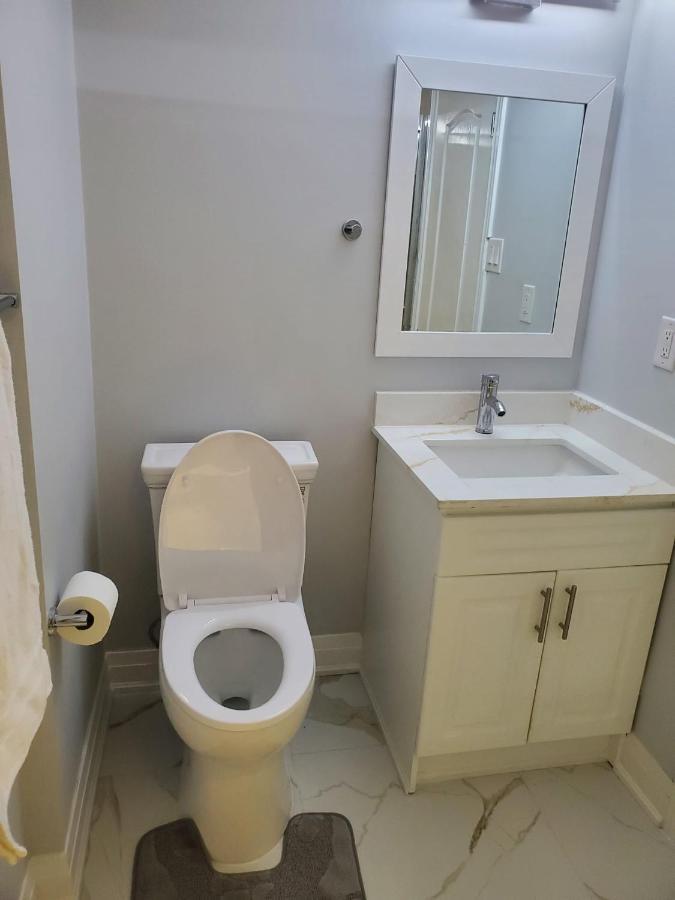 Homestay Maxwell Esabu Toronto
