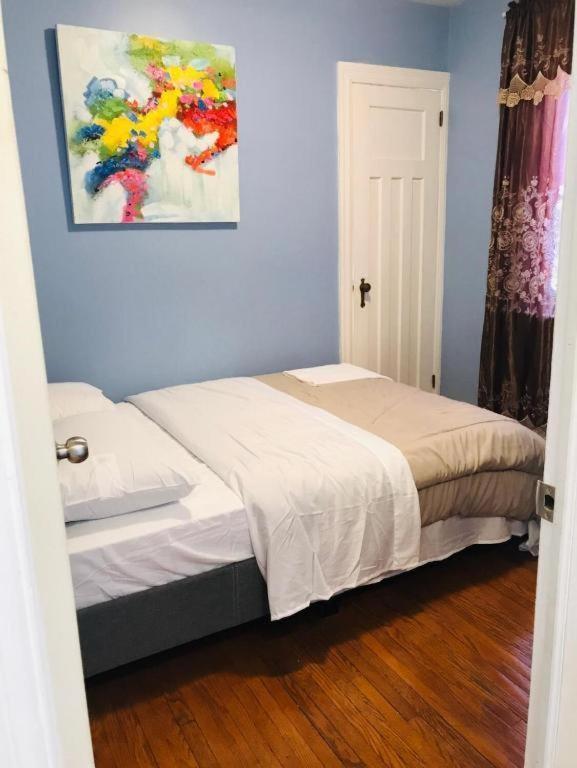 Apartment Relax Ii East York Space Share *