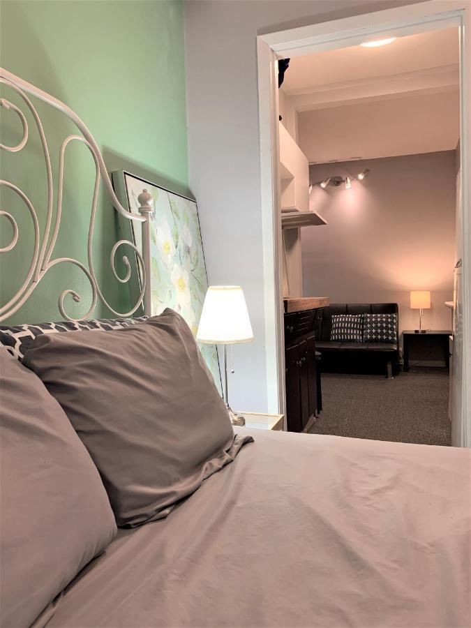 Dream Catcher Travel House Gasthof Toronto