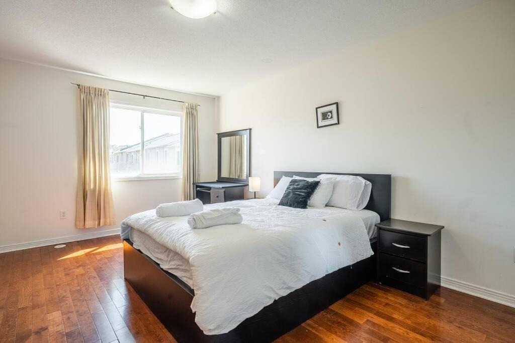 Apartment Beautiful Townhouse In Toronto