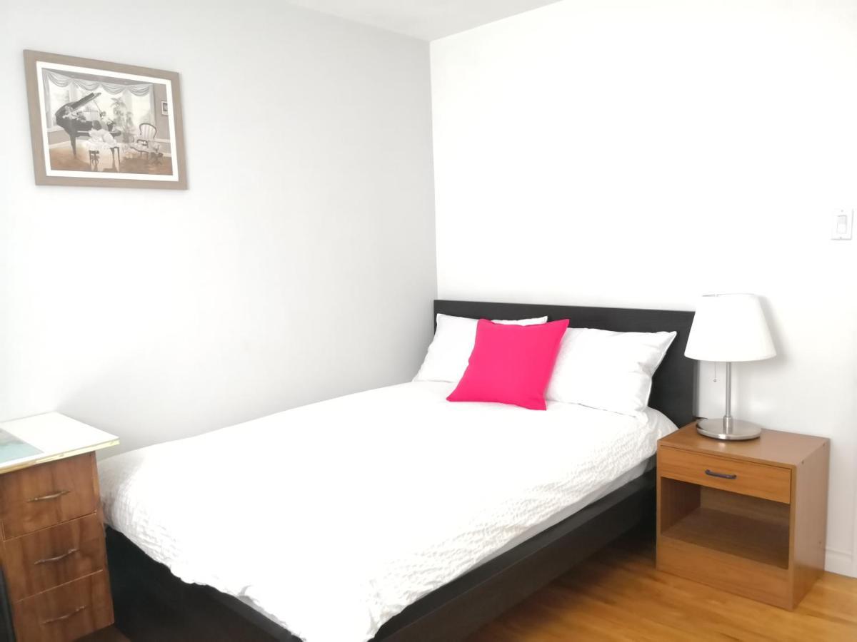 Spacious And Bright House *