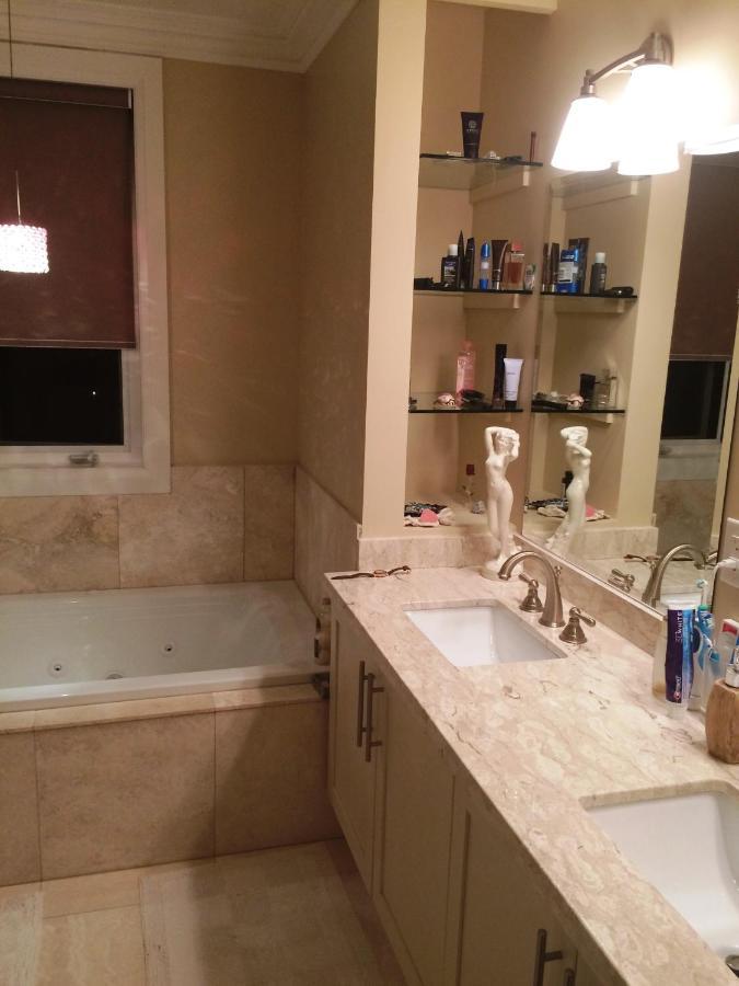 Luxury - Upper Beaches