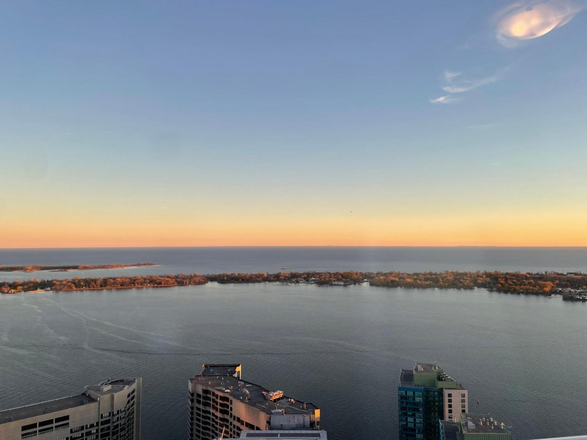 Apartment Presidential Heart Of Downtown With Stunning View *