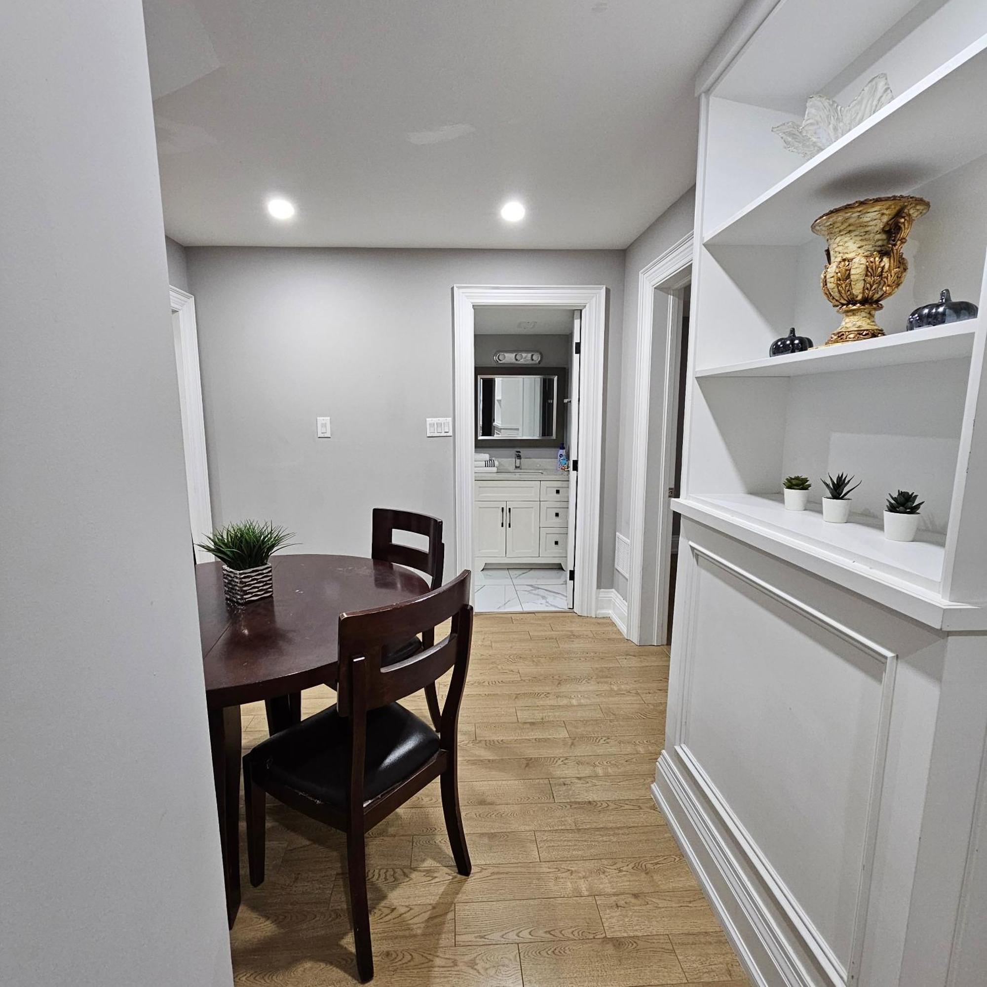 Basement In Luxury Beach House Apartment Toronto