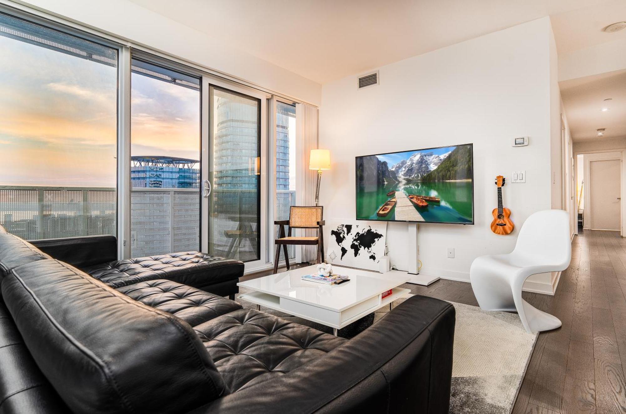 Apartment Presidential Heart Of Downtown With Stunning View *