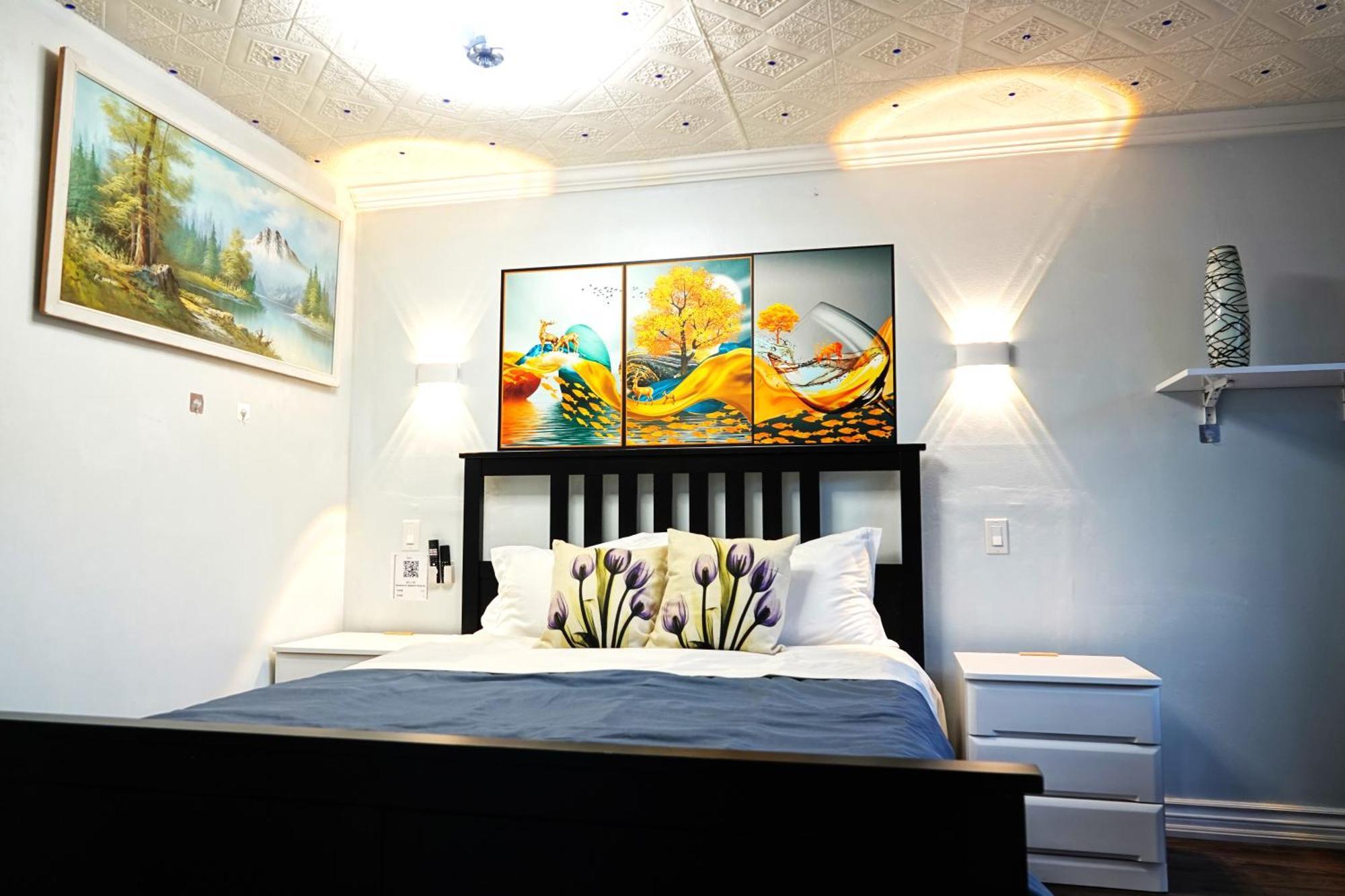Homestay Renovated Cozy Bedroom With Private Washroom *