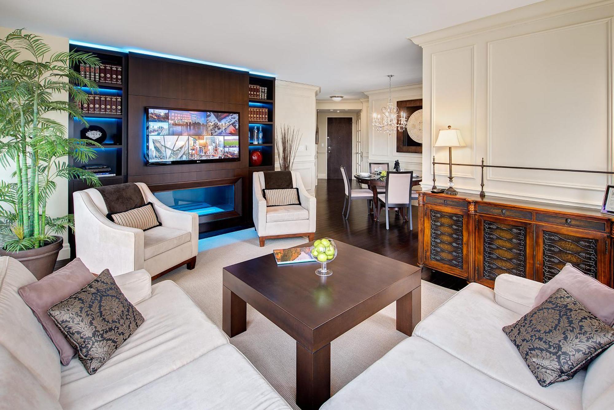Sky Yorkville Aparthotel 4*