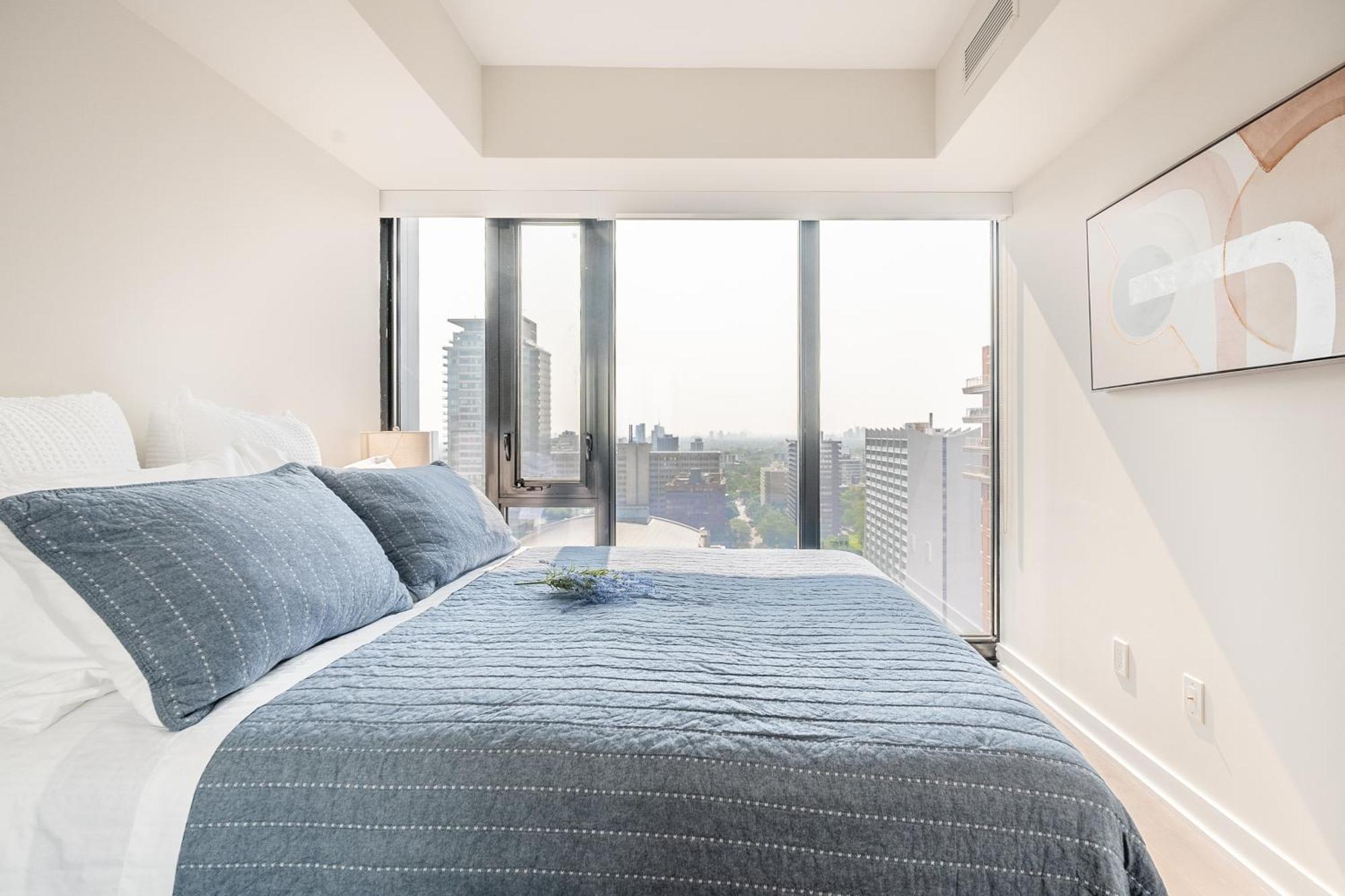 Apartment Traveller In Centre Toronto