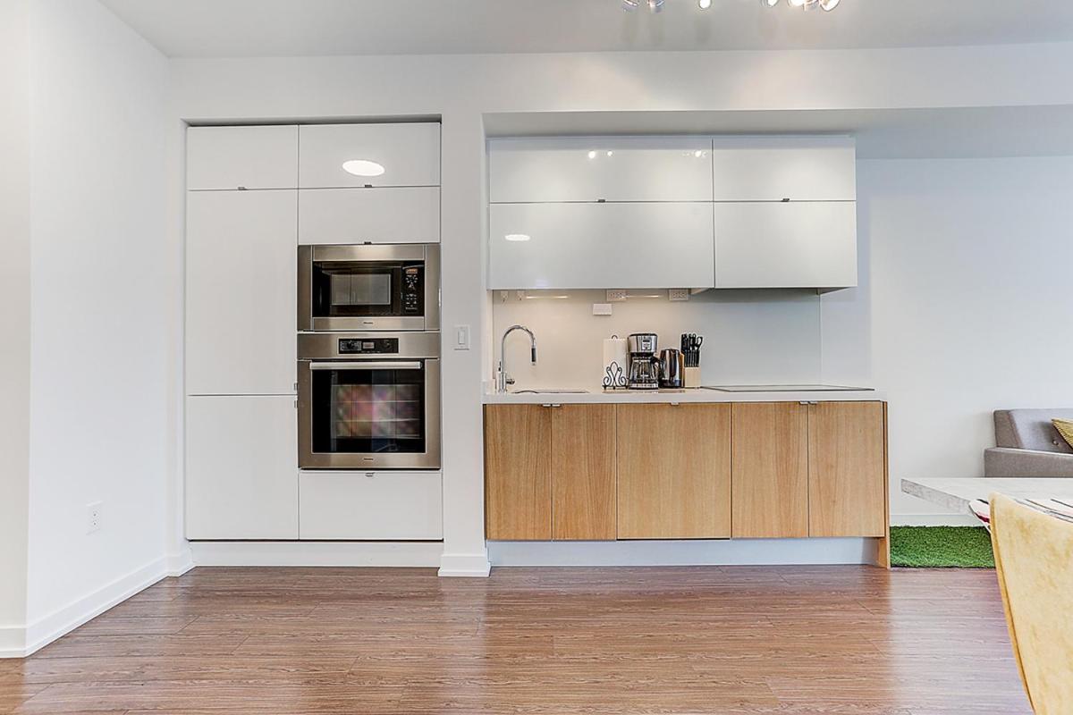 Apartment Lovely 2 Beds Central Toronto