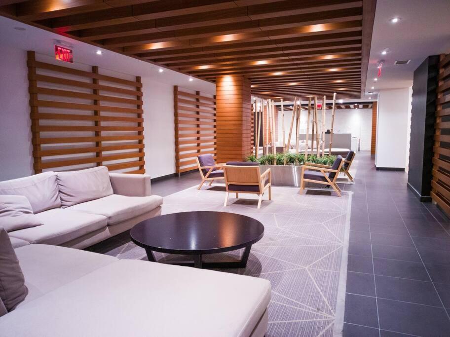 Apartment Luxury Downtown Near Cn Tower