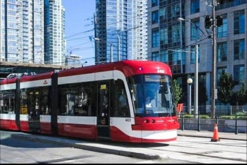 Apartment Luxury Downtown Near Cn Tower Toronto