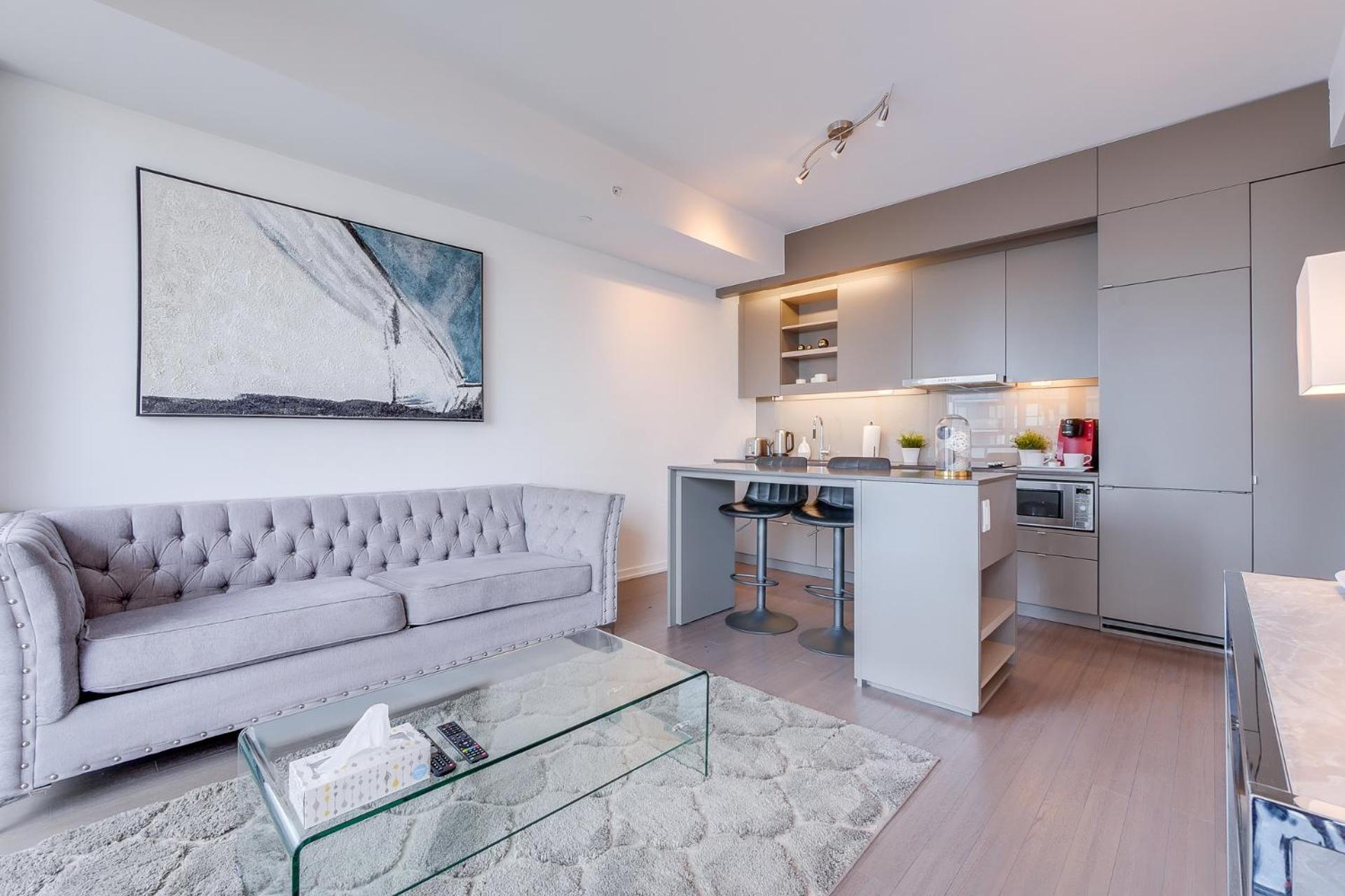 1br - View, Near Cn Tower & Rogers Center Toronto
