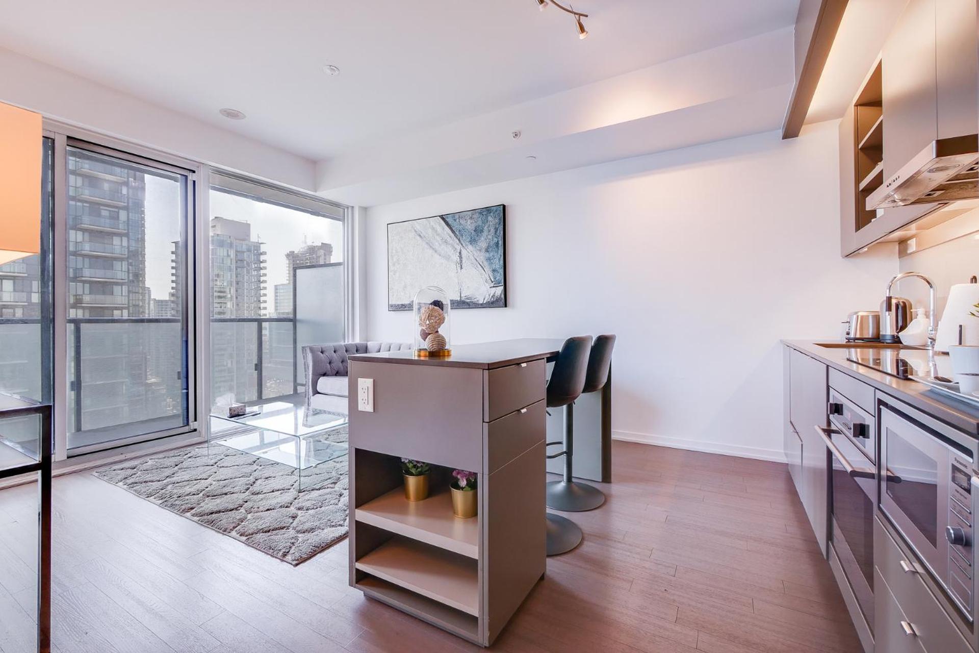Apartment 1br - View, Near Cn Tower & Rogers Center Toronto