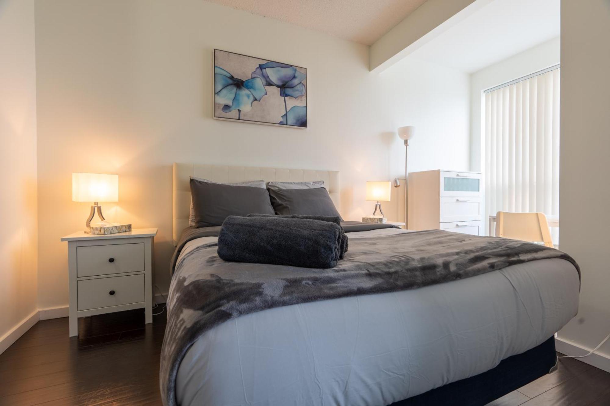 Apartment Harbour Front Luxury 2 Bed 2 Bath *