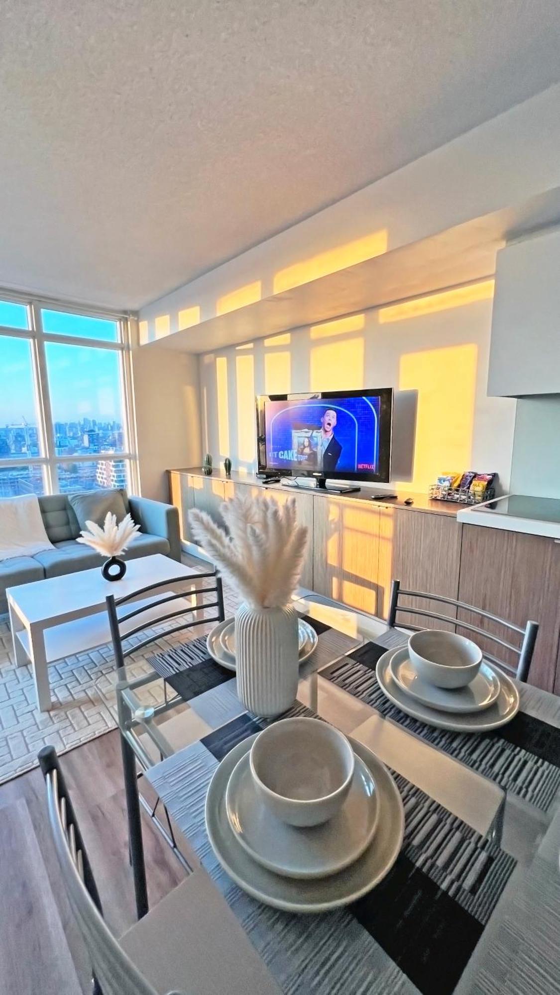 Apartment Cozy In Downtown + Free Parking *