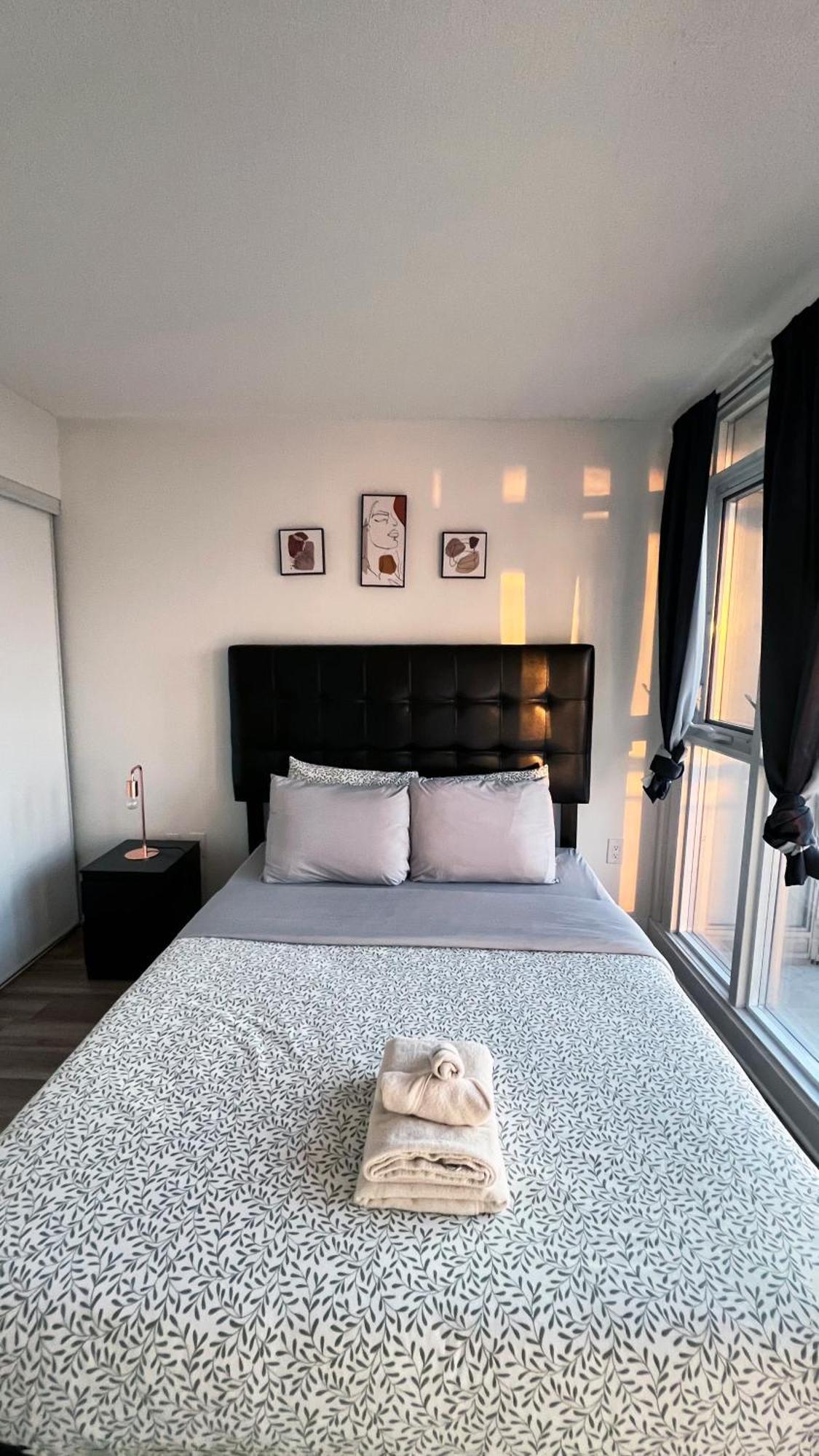 Apartment Cozy In Downtown + Free Parking