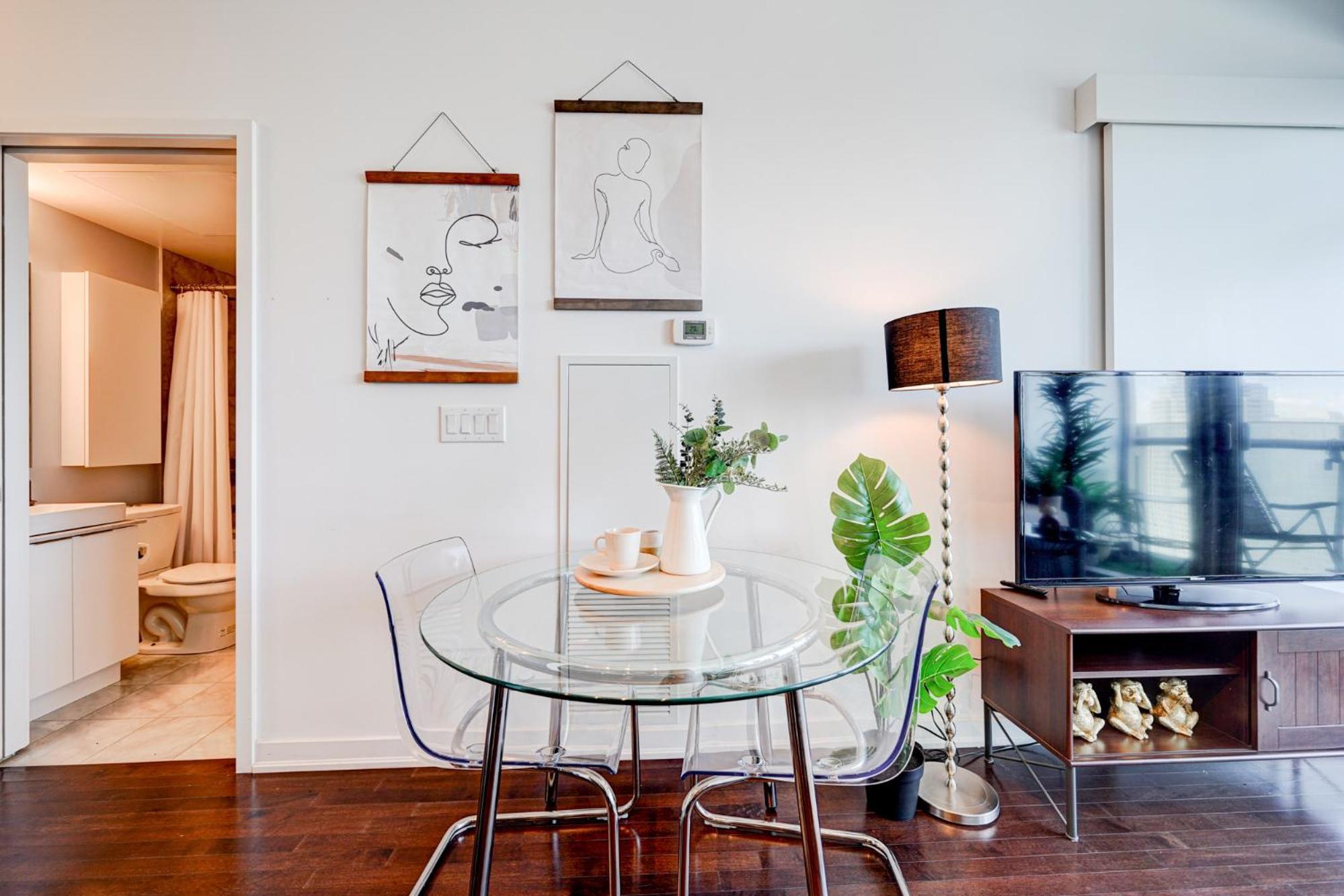 Royal York Apartment *