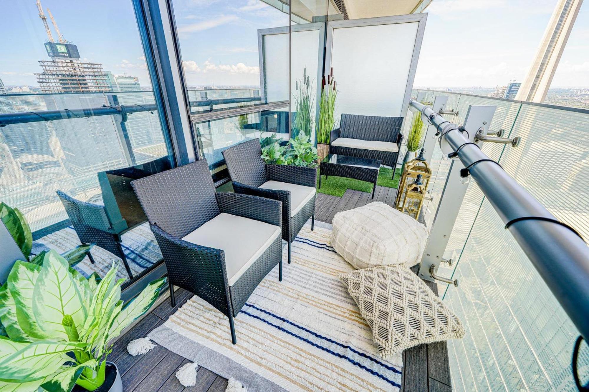 Royal York Apartment