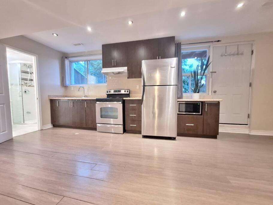 Ferienhaus Spacious And Sparkling City Retreat Toronto