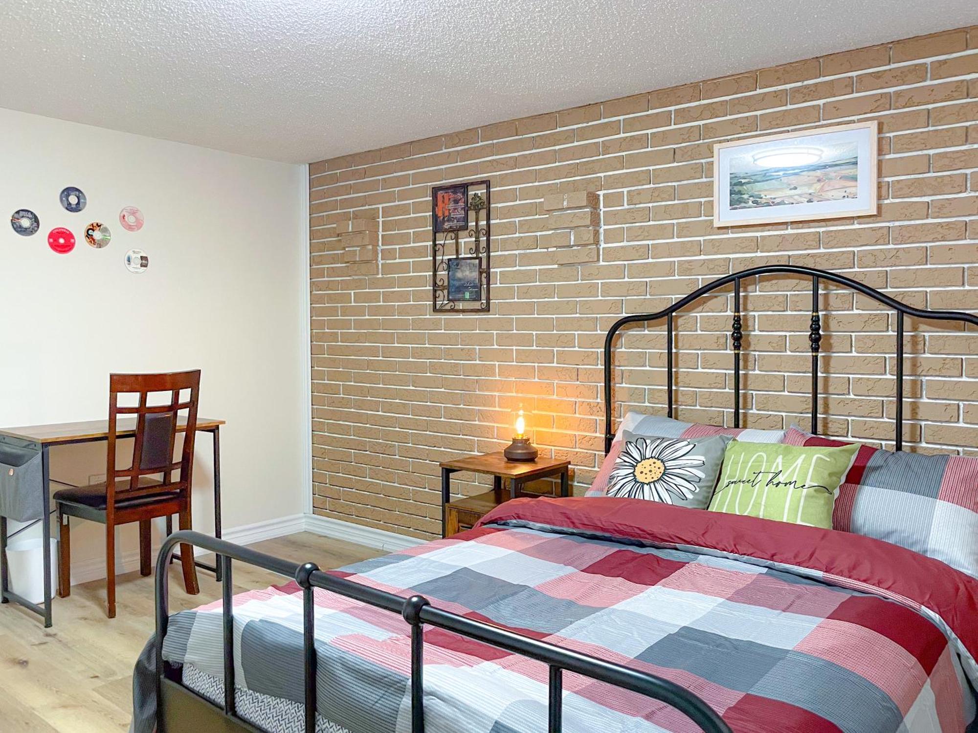 Apartment Newly-renovated 3br House, 12 Minutes To Airport