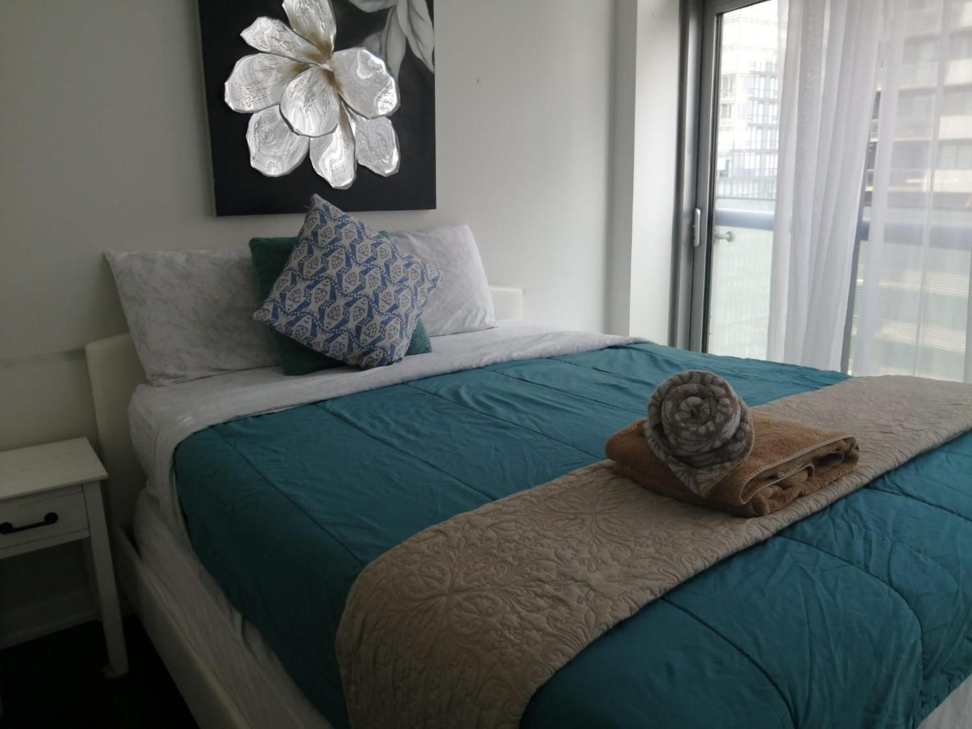 Apartment Above Clouds 3 Bedroom Downtown