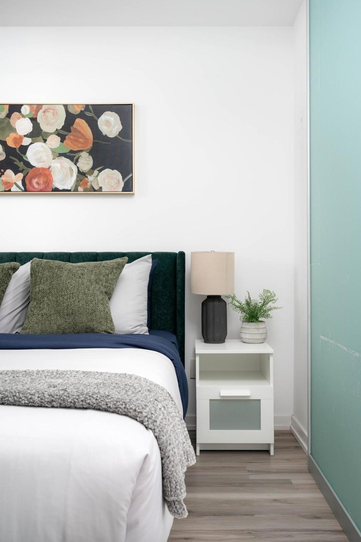 1bd Next To Queen St - Ideal Location *