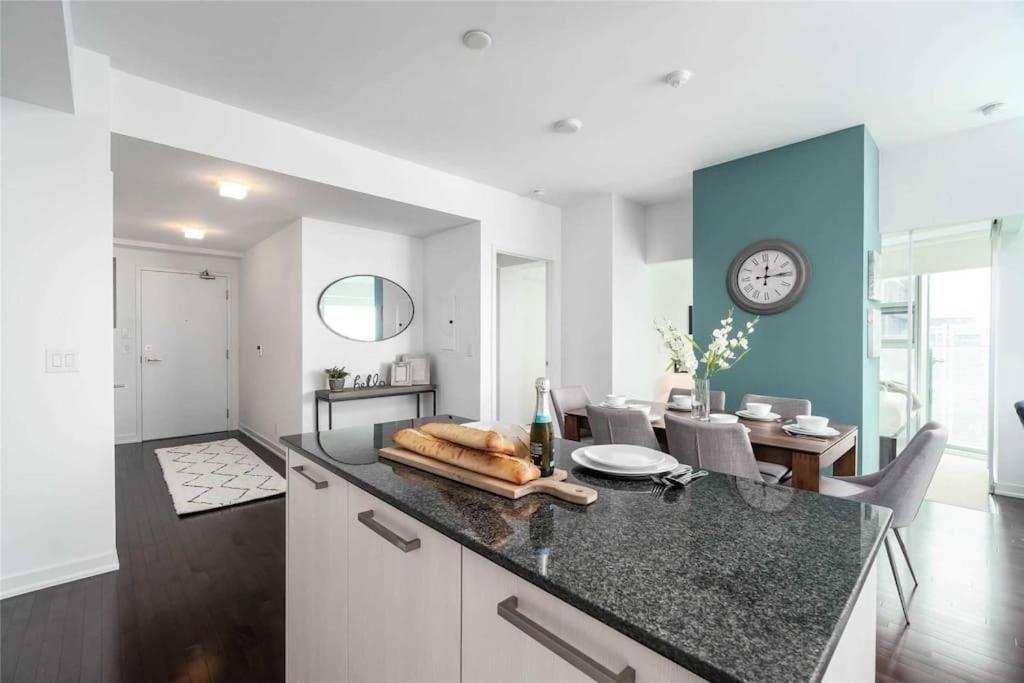 Apartment New Superior Lakeview Luxury Floor 3-bedroom On 48th Floor *