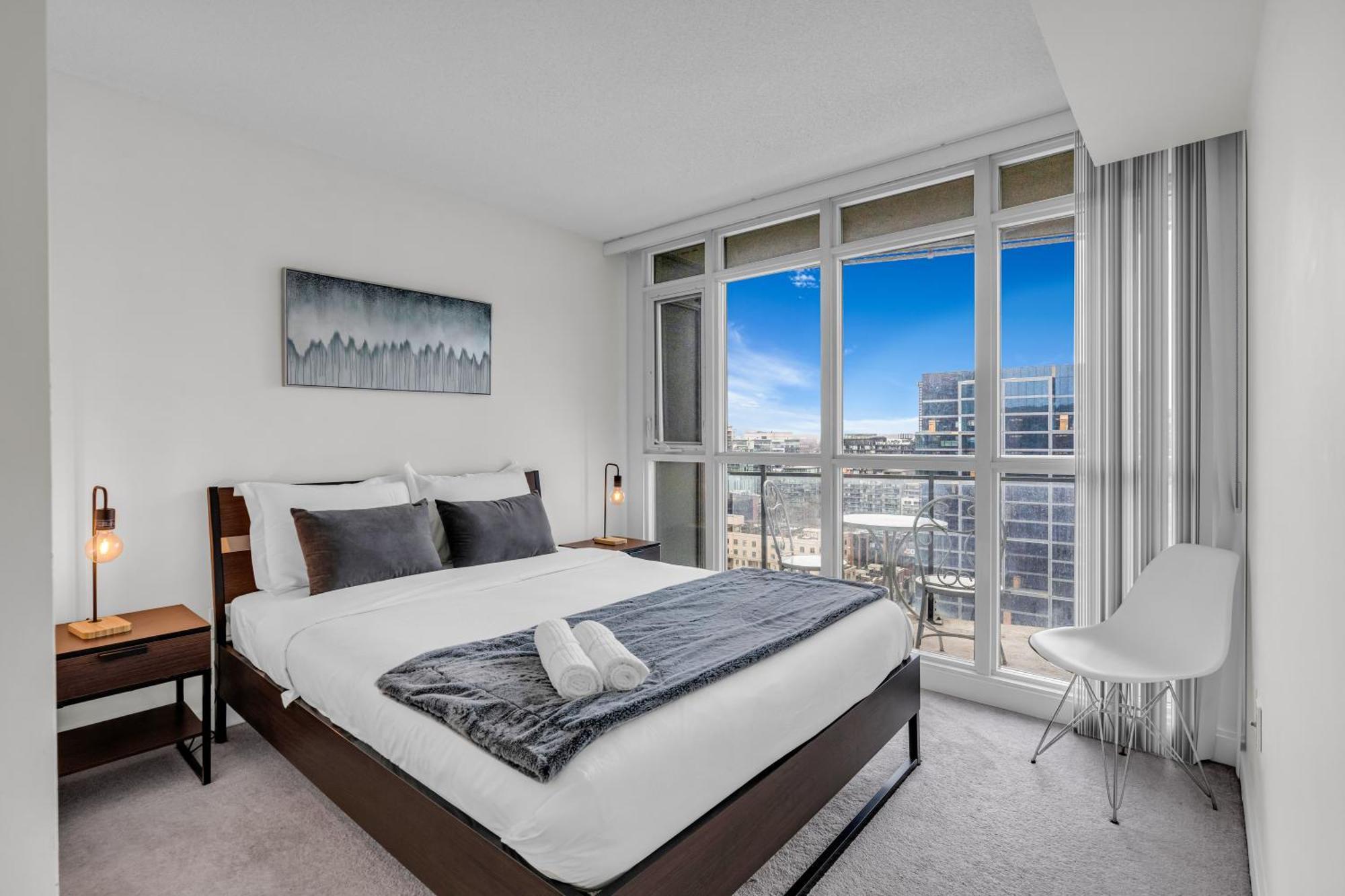 Downtown Apartment Toronto