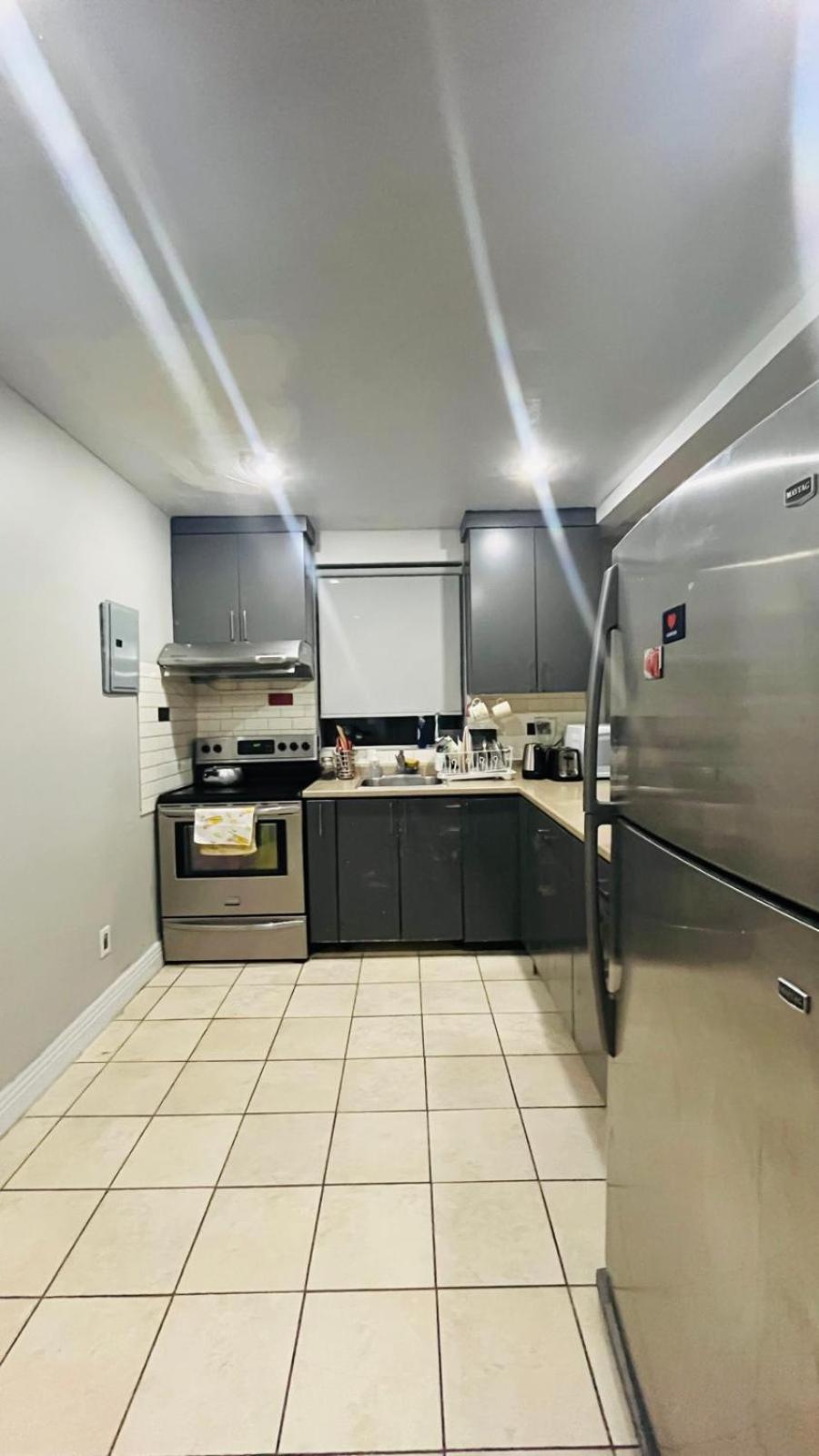 Apartment Cozy Toronto