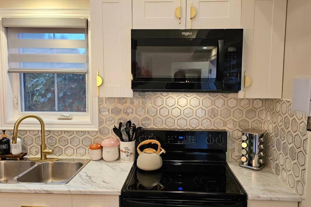 Ferienhaus Luxury Family House 3 Beds, 1 Bath, 5 Guest