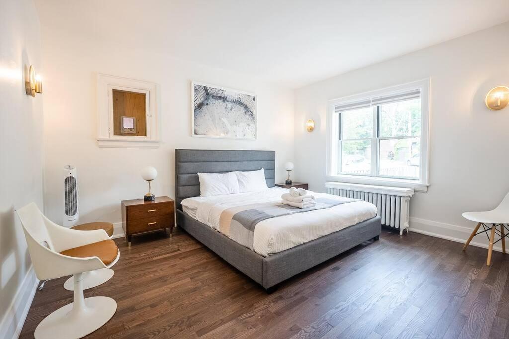 Beautiful Luxurious In Apartment *