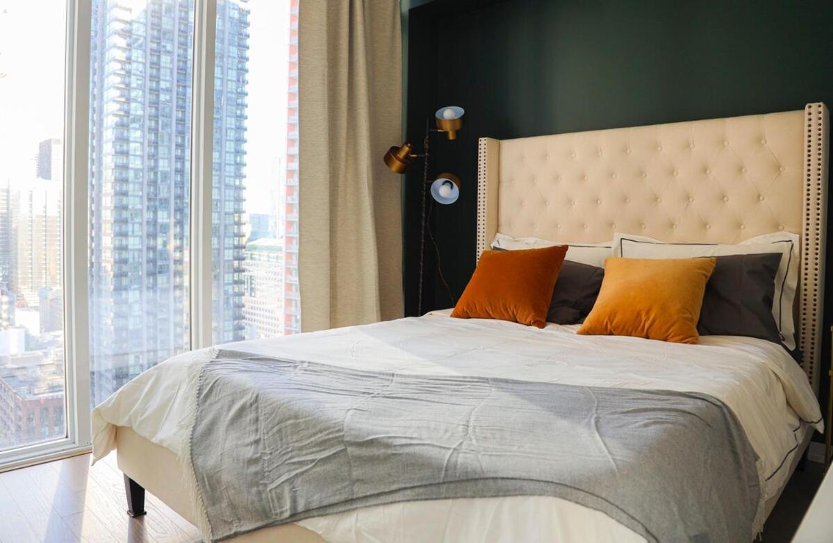 Stunning In Downtown Perfect For Businesses Trips And Small Families *