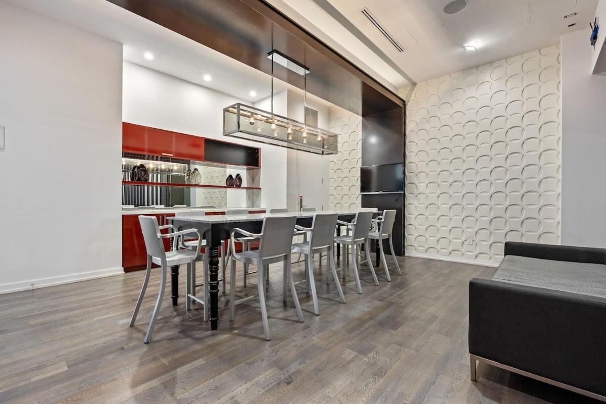 Spectacular In The Heart Of Toronto