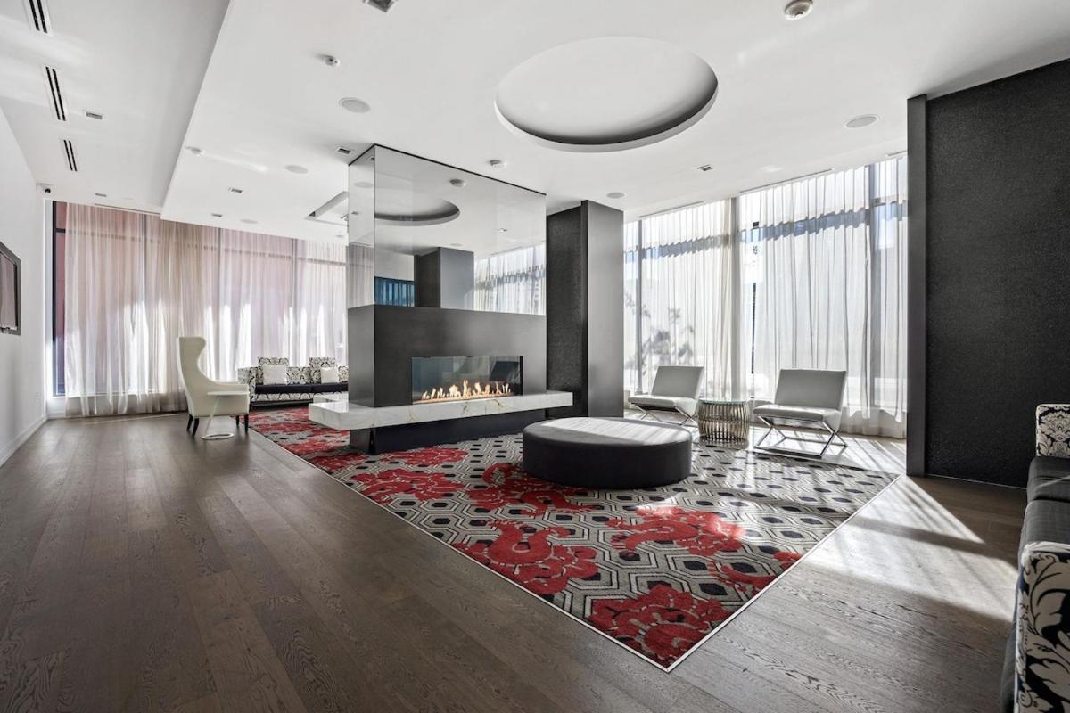 Spectacular In The Heart Of Toronto