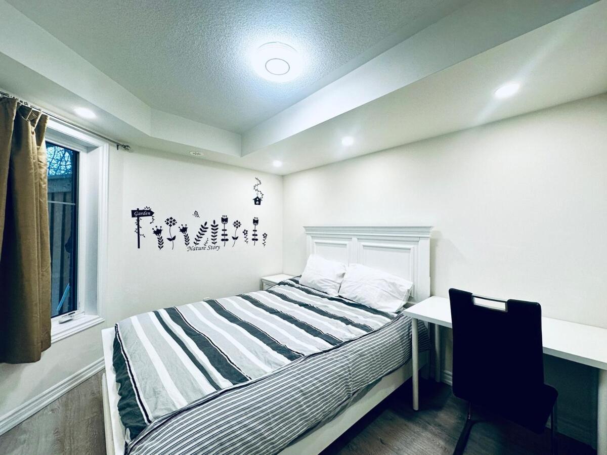 Peaceful And Cozy Vacation Close To 401 And 404 Apartment Toronto