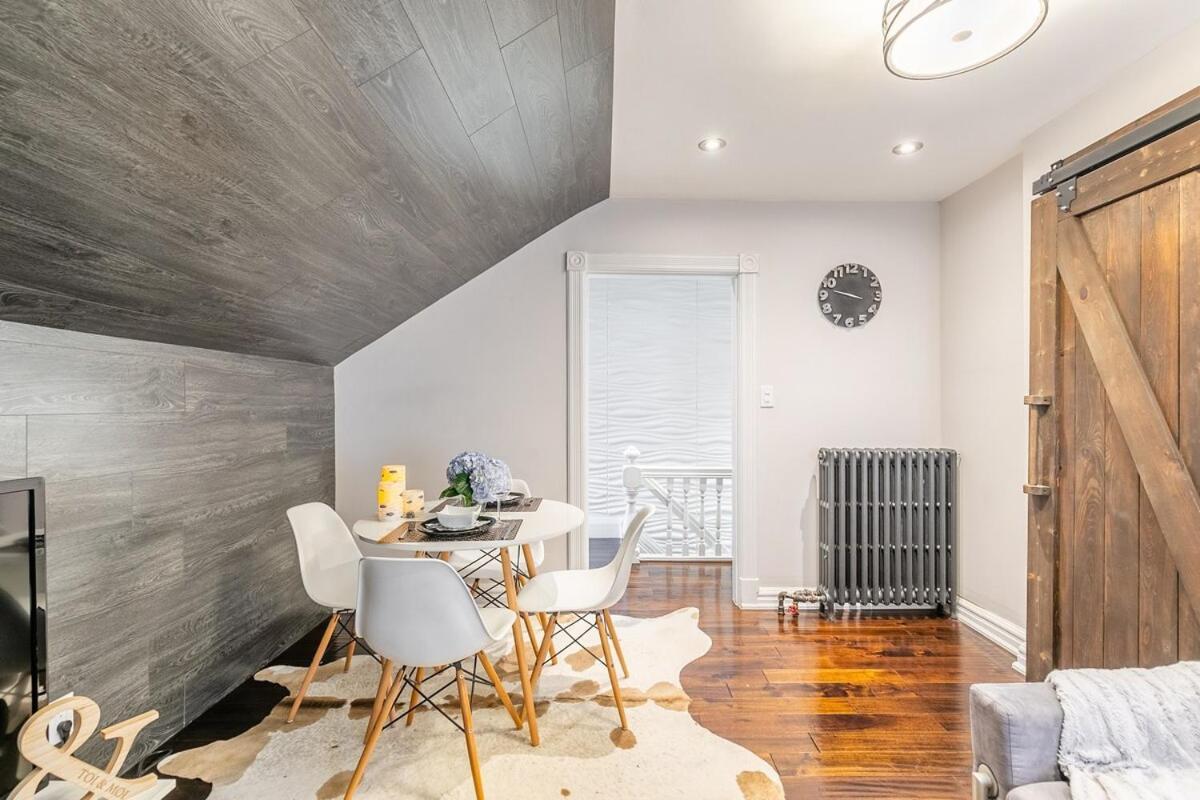 Apartment Modern With Rooftop Patios Toronto