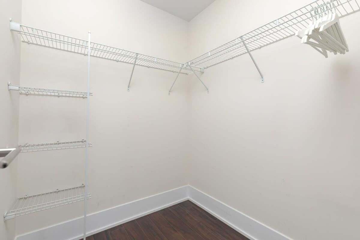 5 Star Location Mtcc Rogers Centre Parking Apartment *