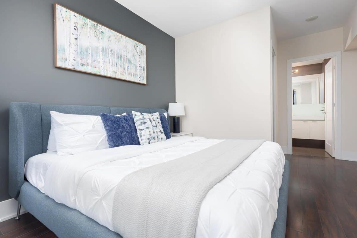 5 Star Location Mtcc Rogers Centre Parking Apartment *